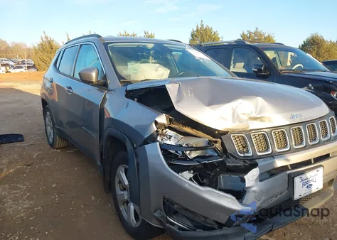2018 Jeep Compass Latitude Fwd from USA, damaged, VIN 3C4NJCBB8JT241067